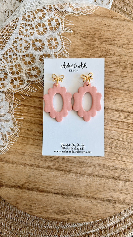 French Style Dangle | Pastel Pink | Pastel Green